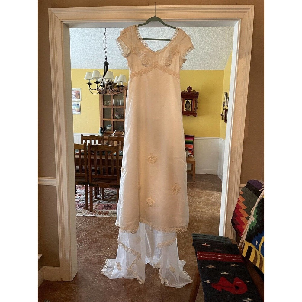 Vintage William Cahill Wedding Dress Cap Sleeve Train Lace Veil Empire Small